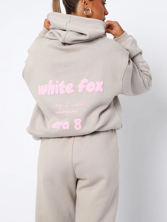 White Fox Boutique Tops - White Fox Lounge Essential Era 8 Mooncake and Pink Sweatshirt XS / S